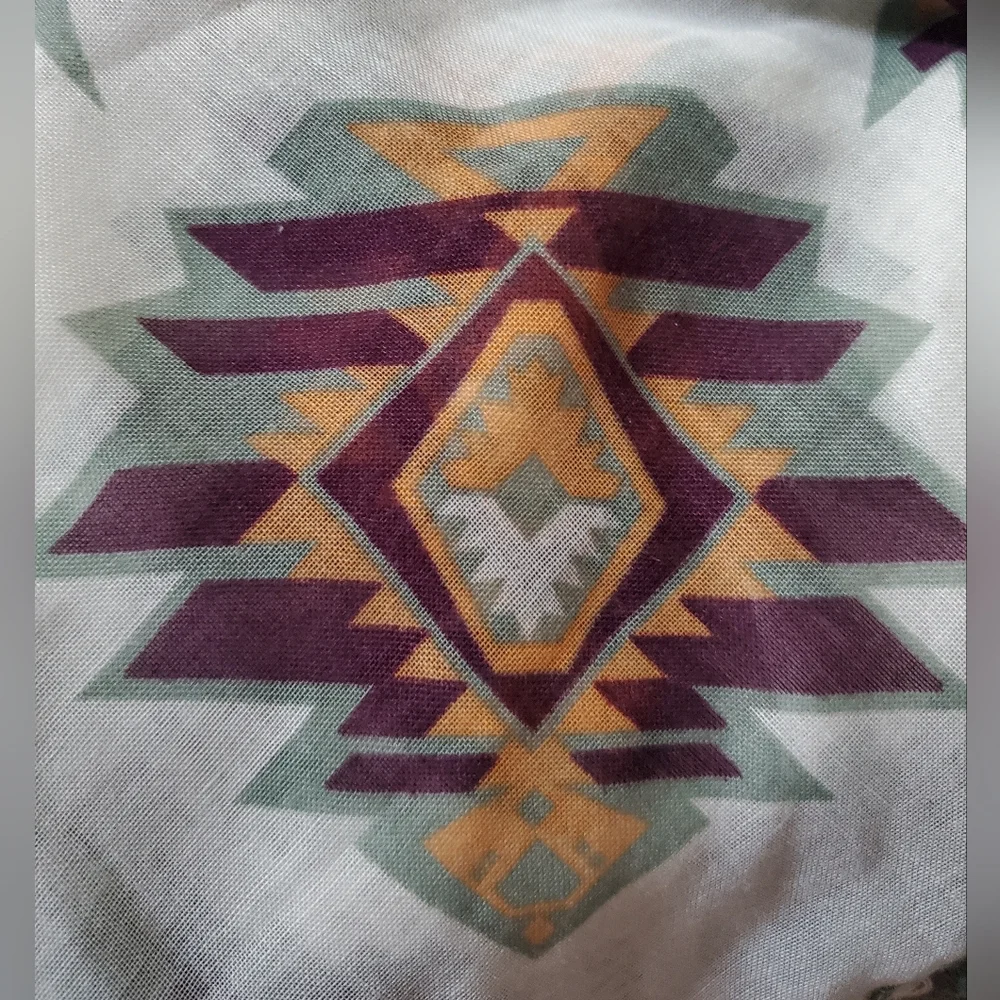 MAD STYLE Tassel Scarf